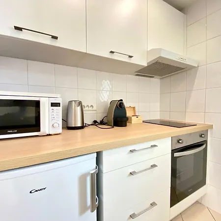 Apartment Les Jardins De Lerins By Scls Locations